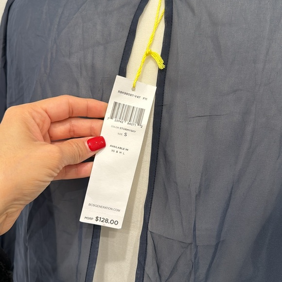 NWT 🏷️ BCBGeneration Women's Long Sleeve Blouse Romper size S - Picture 9 of 12